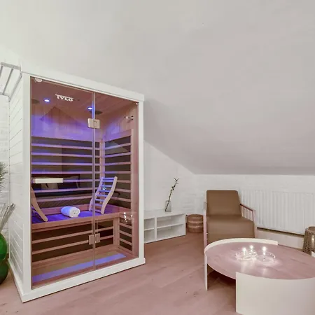 Maison Noppius - Love Hotel-3